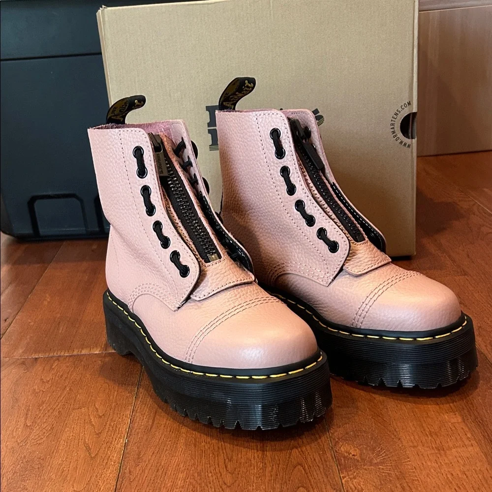 Dr Martins Sinclair Platform Boots Zipper Front - Picture 2 of 12